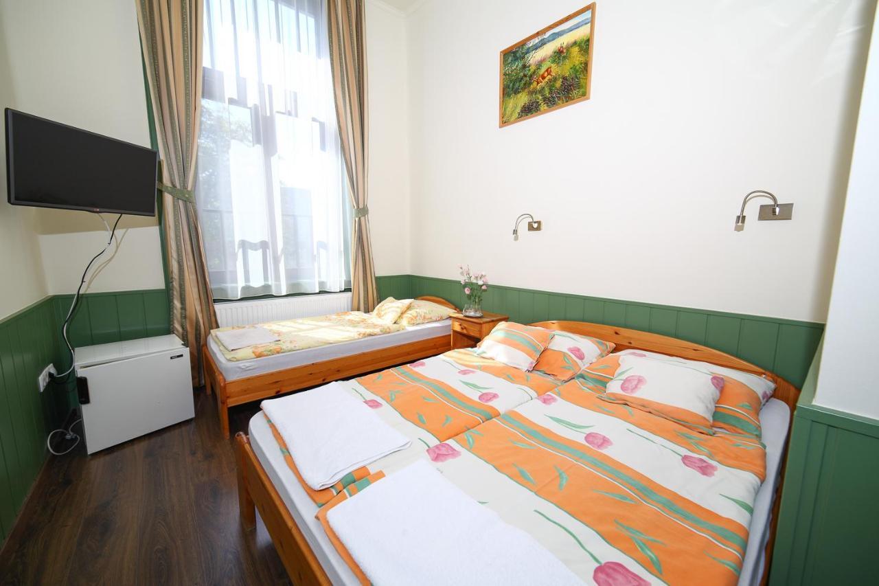 Bed & Breakfast Kisfaludy -sümeg- Sümeg
