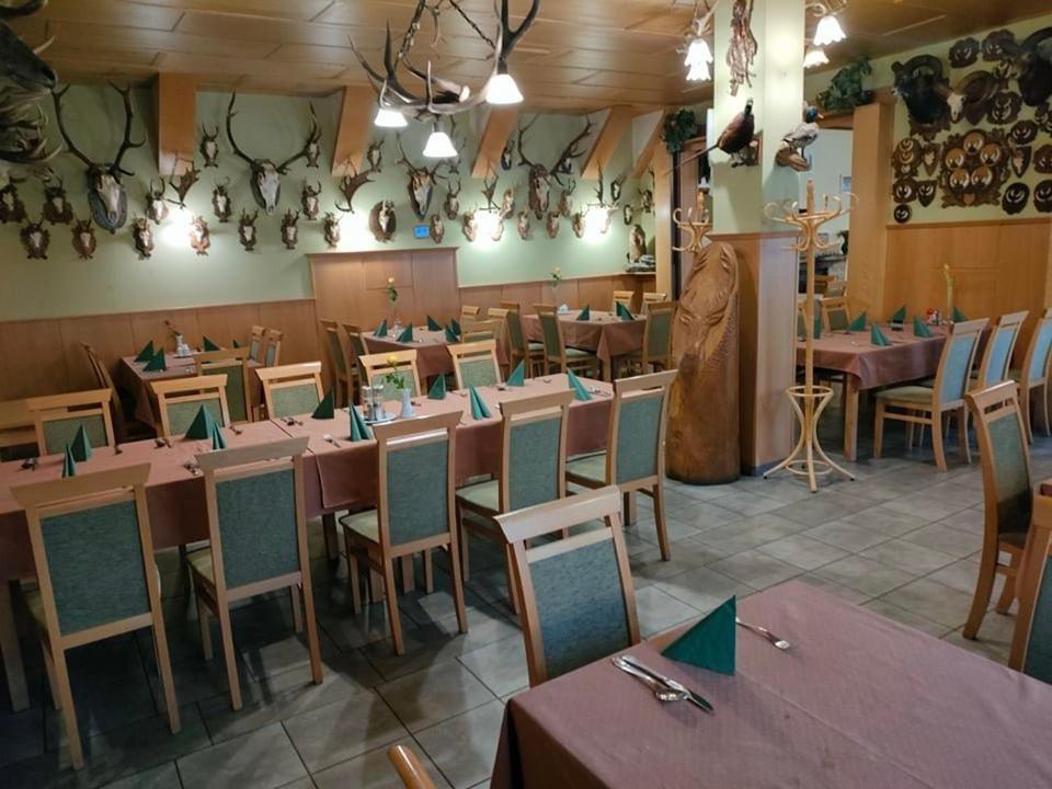 Kisfaludy Vendeghaz -suemeg- *